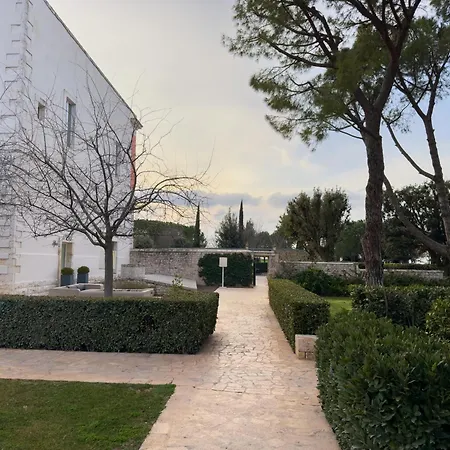 Relais Il Santissimo 4* Turi