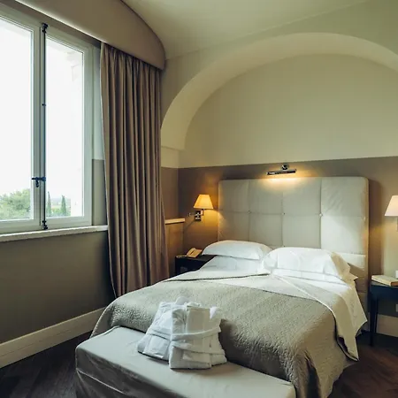 Relais Il Santissimo Hotel
