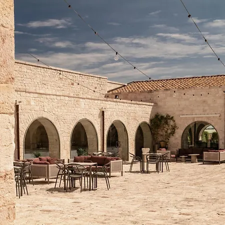 Relais Il Santissimo מלון