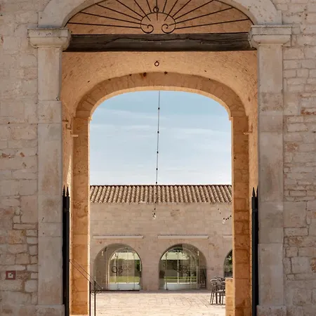 Relais Il Santissimo 4* Turi